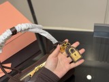 ミュウミュウバッグ Miu Miu 2025新作 ブリーフケース
