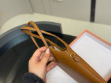 ミュウミュウバッグ Miu Miu 2025新作 トートバッグ