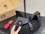サンローランバッグ Yves Saint Laurent 2025新作 アンダーアームバッグ