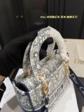 ディオールバッグ DIOR 2025新作 ダイアナ妃バッグ