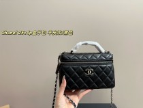 シャネルバッグ CHANEL 2025新作 パケット