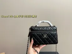 シャネルバッグ CHANEL 2025新作 パケット