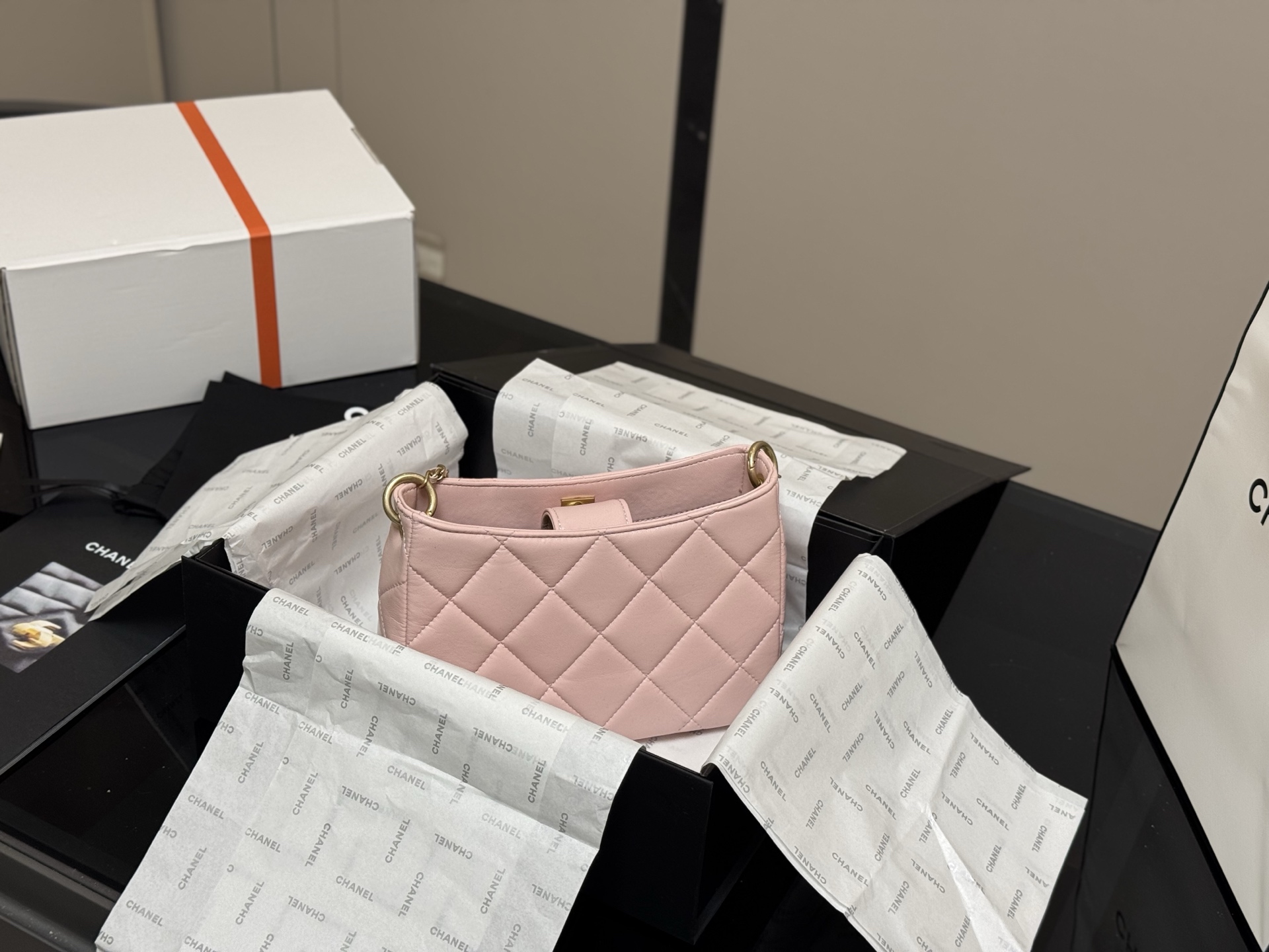 シャネルバッグ CHANEL 2025新作 バケットバッグ