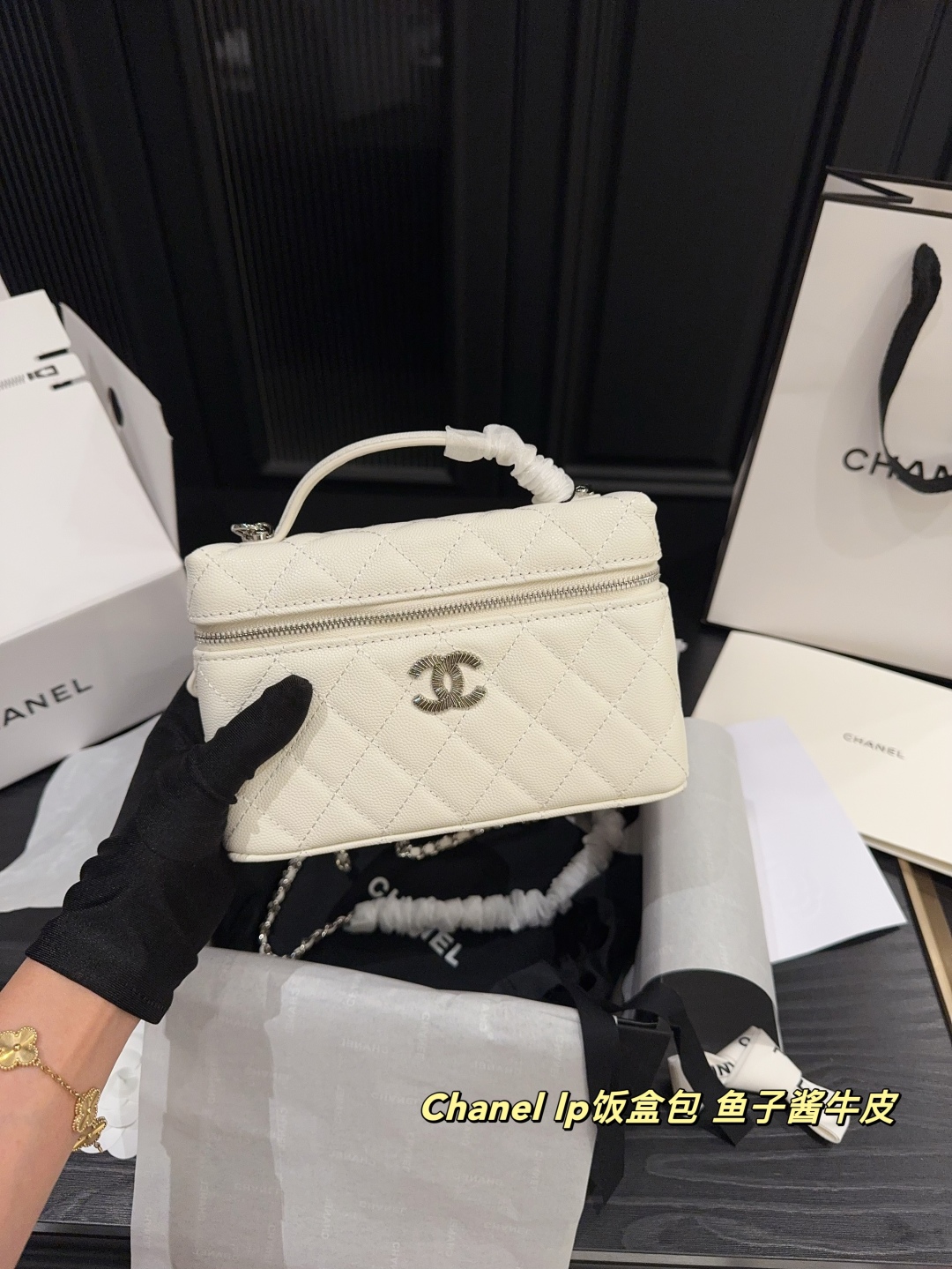 シャネルバッグ CHANEL 2025新作 チェーンバッグ