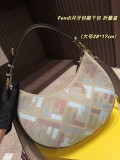 フェンディバッグ FENDI 2025新作 アンダーアームバッグ