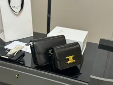 セリーヌバッグ CELINE 2025新作 封筒パッケージ