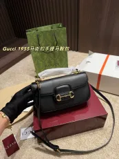 グッチバッグ GUCCI 2025新作 サドルバッグ
