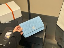 シャネルバッグ CHANEL 2025新作 ハンドバッグ
