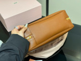 ミュウミュウバッグ Miu Miu 2025新作 ブリーフケース