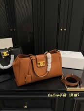 セリーヌバッグ CELINE 2025新作 ハンドバッグ