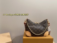 ルイヴィトンバッグ LOUIS VUITTON 2025新作 パケット