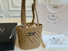 プラダバッグ PRADA 2025新作 トートバッグ