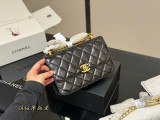 シャネルバッグ CHANEL 2025新作 ハンドチェーンバッグ
