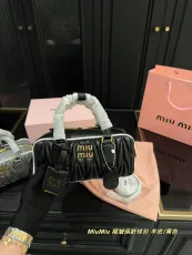 ミュウミュウバッグ Miu Miu 2025新作 ハンドバッグ