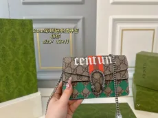 グッチバッグ GUCCI 2025新作 チェーンバッグ