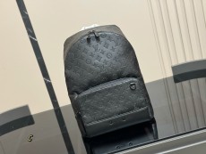 ルイヴィトンバッグ LOUIS VUITTON 2025新作 バックパック