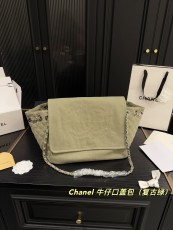 シャネルバッグ CHANEL 2025新作 チェーンバッグ
