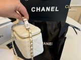 シャネルバッグ CHANEL 2025新作 ハンドバッグ