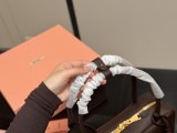 ミュウミュウバッグ Miu Miu 2025新作 ブリーフケース