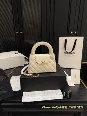シャネルバッグ CHANEL 2025新作 ハンドバッグ