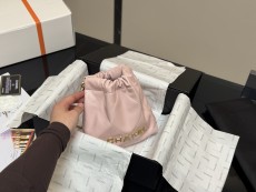 シャネルバッグ CHANEL 2025新作 パケット