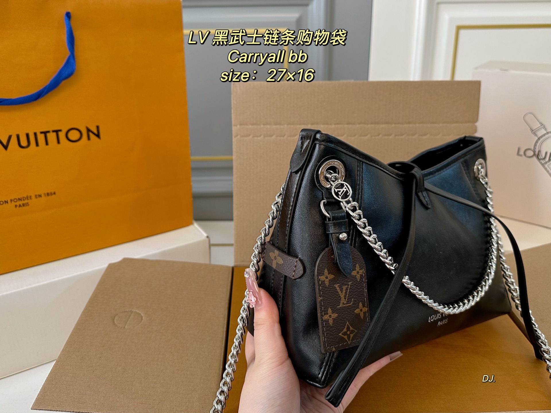 ルイヴィトンバッグ LOUIS VUITTON 2025新作 アンダーアームバッグ