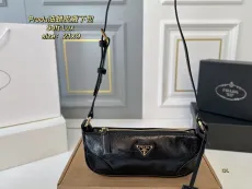 プラダバッグ PRADA 2025新作 アンダーアームバッグ