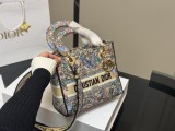 ディオールバッグ DIOR 2025新作 ダイアナ妃バッグ