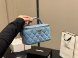 シャネルバッグ CHANEL 2025新作 ハンドバッグ