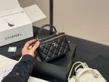 シャネルバッグ CHANEL 2025新作 化粧ポーチ
