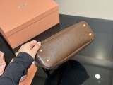 ミュウミュウバッグ Miu Miu 2025新作 ハンドバッグ