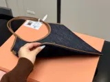 ミュウミュウバッグ Miu Miu 2025新作 トートバッグ
