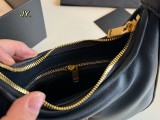サンローランバッグ Yves Saint Laurent 2025新作 アンダーアームバッグ