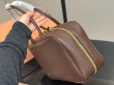 ミュウミュウバッグ Miu Miu 2025新作 ブリーフケース