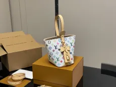 ルイヴィトンバッグ LOUIS VUITTON 2025新作 バケットバッグ
