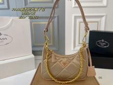 プラダバッグ PRADA 2025新作 アンダーアームバッグ
