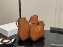 セリーヌバッグ CELINE 2025新作 トートバッグ