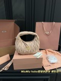 ミュウミュウバッグ Miu Miu 2025新作 ハンドバッグ