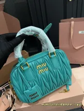 ミュウミュウバッグ Miu Miu 2025新作 パケット