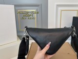 プラダバッグ PRADA 2025新作 三角バッグ