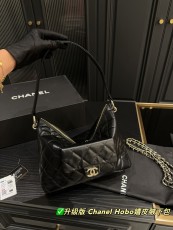 シャネルバッグ CHANEL 2025新作 アンダーアームバッグ