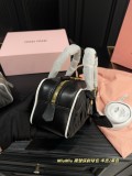 ミュウミュウバッグ Miu Miu 2025新作 ハンドバッグ
