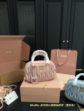 ミュウミュウバッグ Miu Miu 2025新作 パケット
