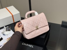 シャネルバッグ CHANEL 2025新作 ハンドバッグ