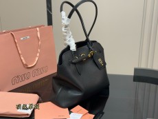 ミュウミュウバッグ Miu Miu 2025新作 トートバッグ