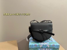 ロエベバッグ LOEWE 2025新作 サドルバッグ