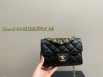 シャネルバッグ CHANEL 2025新作 パケット