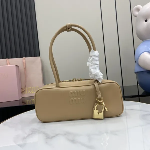 ミュウミュウバッグ Miu Miu 高品質 2025新作 ショルダーバッグ