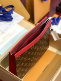 ルイヴィトンバッグ LOUIS VUITTON 高品質 2025新作 クラッチ M12820