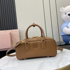 ミュウミュウバッグ Miu Miu 高品質 2025新作 クロスボディバッグ